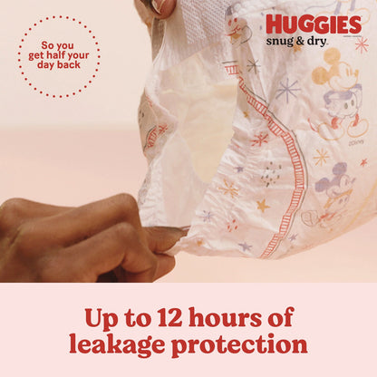 huggies®-snug-and-dry-diapers-size-4-22-lbs-to-37-lbs-148-carton-kcm51518_4
