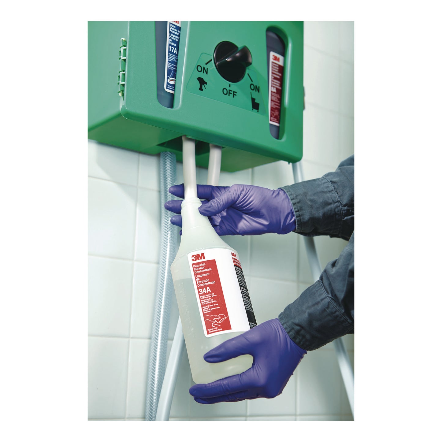 3M™ Neutral Quat Disinfectant Cleaner Concentrate 23A, 0.5 gal Bottle, 4/Carton (MMM23A)