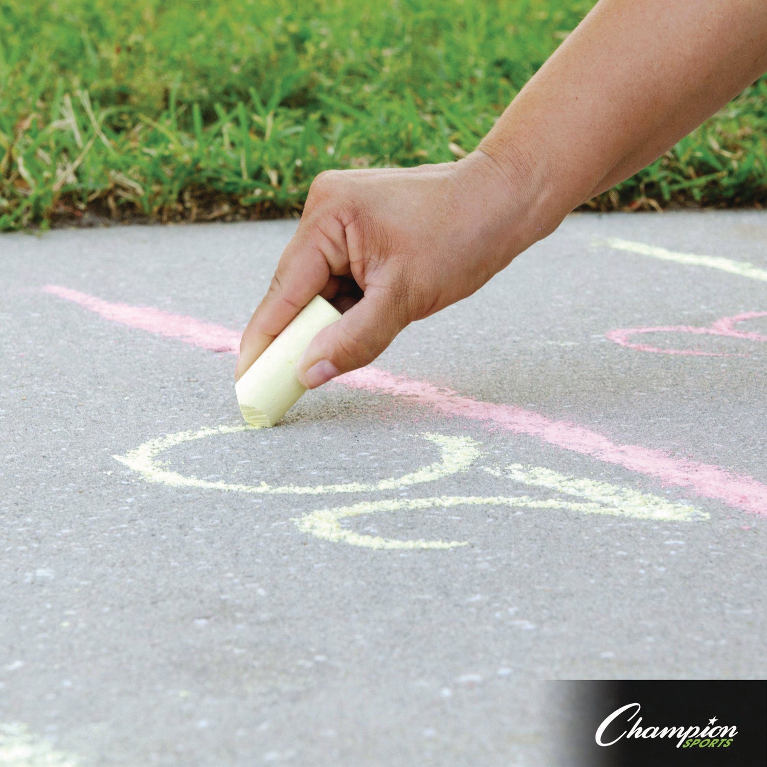 champion-sports-economy-shuffleboard-set-15-ft-court-four-51-cues-eight-discs-csisba20_5