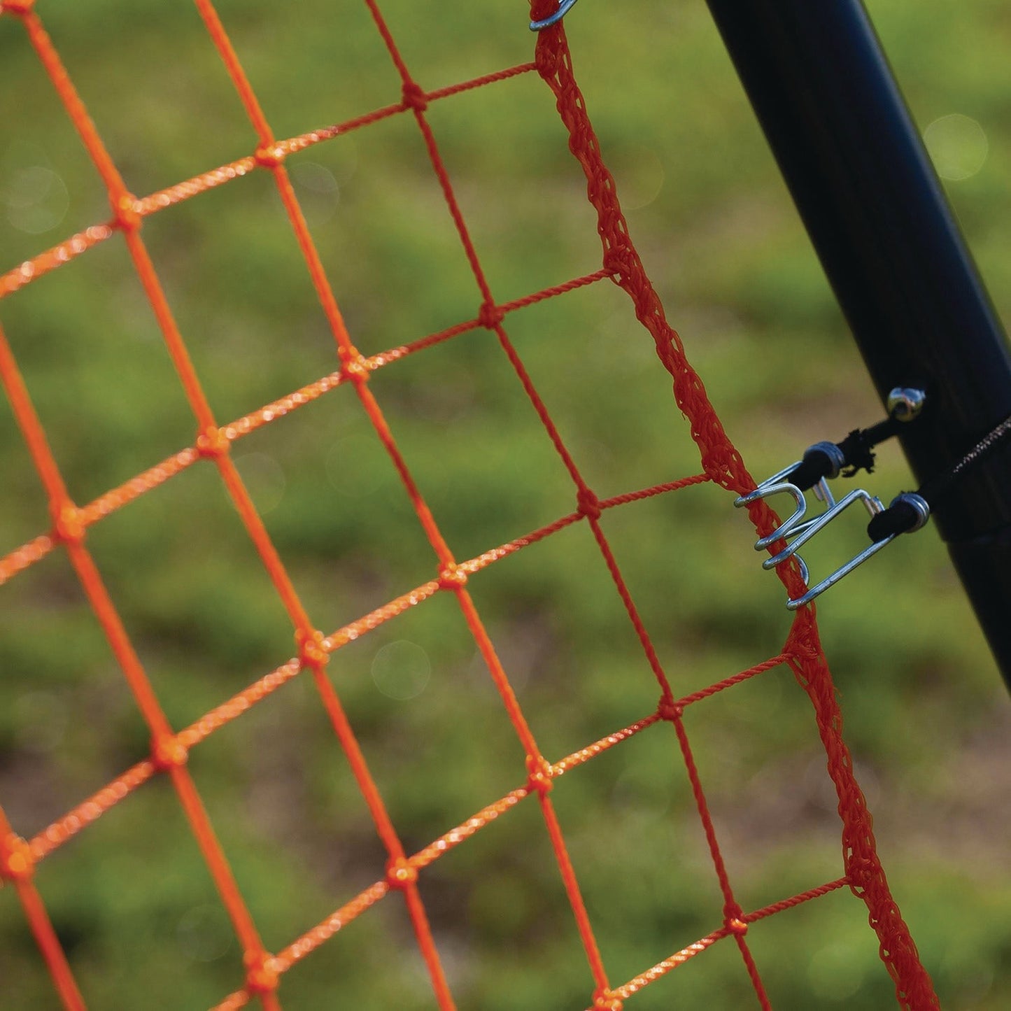 champion-sports-lacrosse-ball-rebounder-80-x-3-ft-1-25-dia-frame-csilbt10_9