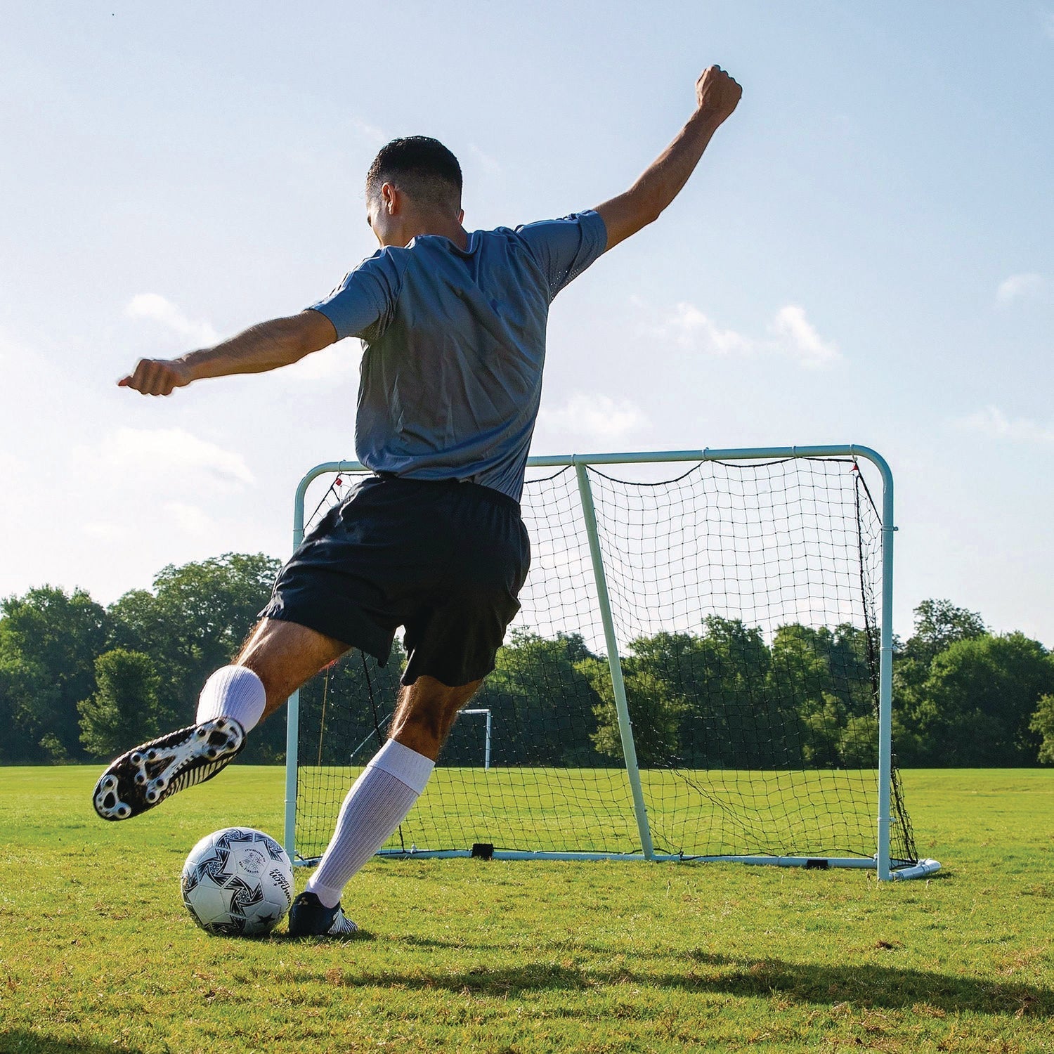 champion-sports-fold-up-goal-72-x-48-csisn280_6