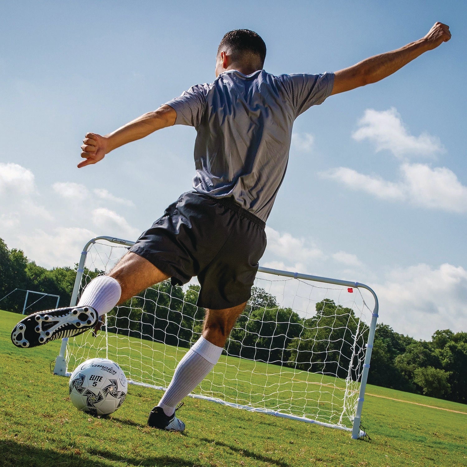 champion-sports-easy-fold-soccer-goal-6-ft-x-3-ft-1-25-dia-frame-csisg63_9
