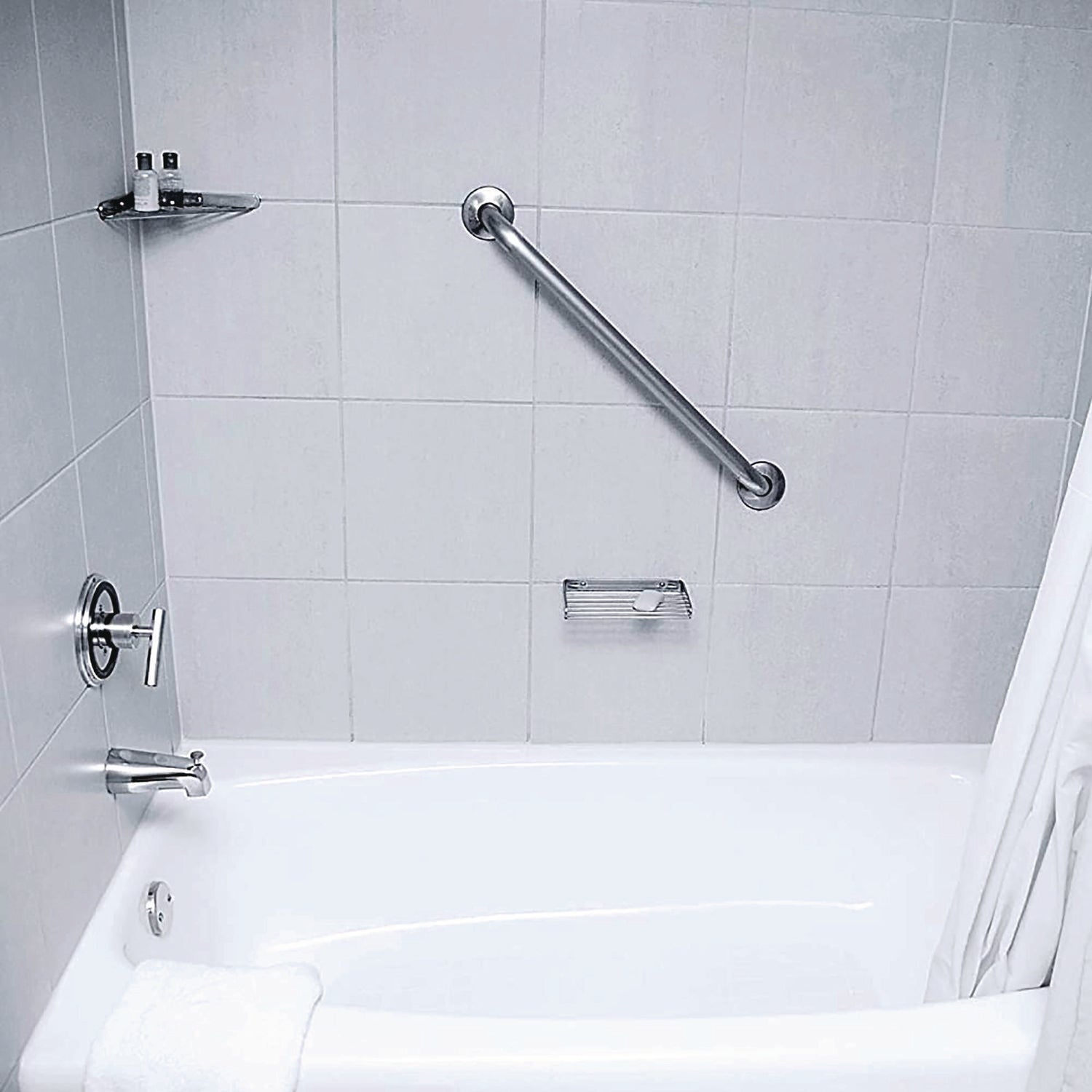 zep-commercial-mold-stain-and-mildew-stain-remover-num-zpezumildew128c_6