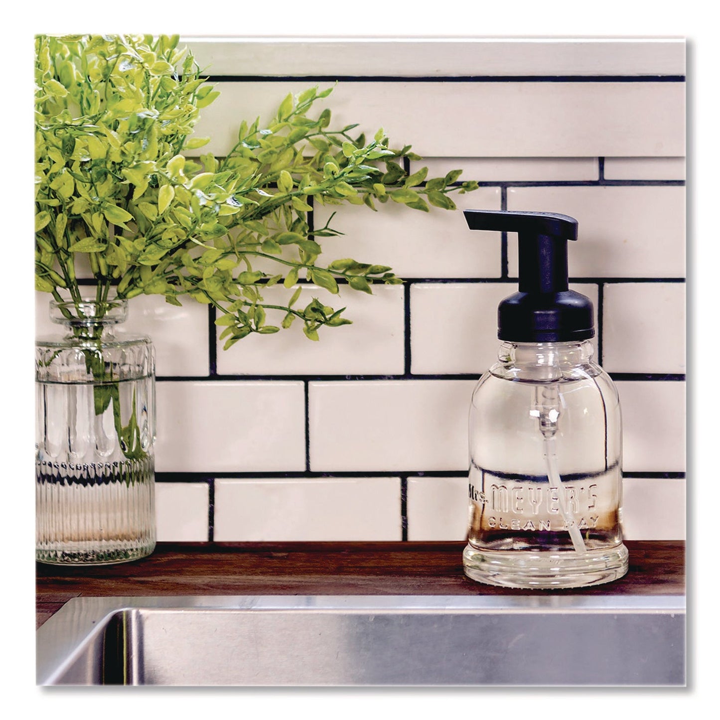 mrs-meyers-r-foaming-hand-soap-concentrate-starter-kit-rain-water-2-2-oz-refill-bottles-10-oz-dispenser-bottle-mth355607_3