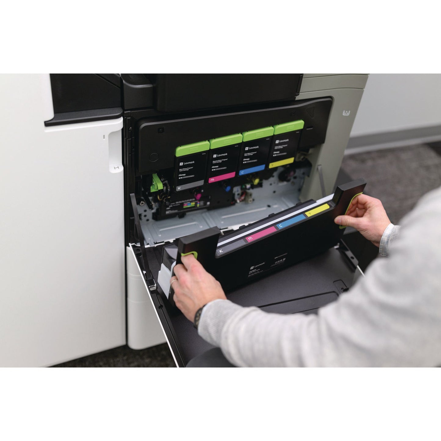 lexmark-77l1hm0-high-yield-toner-46-600-page-yield-magenta-lex77l1hm0_2