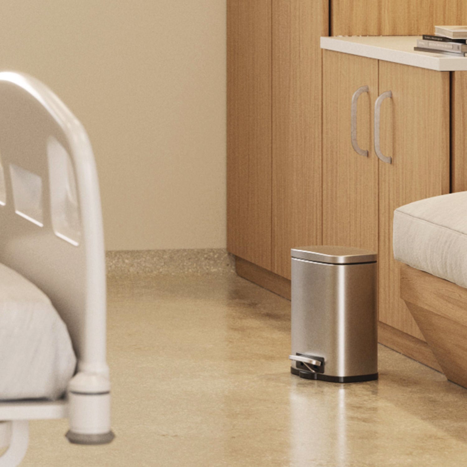 hls-commercial-r-fire-resistant-step-pedal-trash-can-1-3-gal-plastic-stainless-steel-silver-hlmhlss01rfr_3