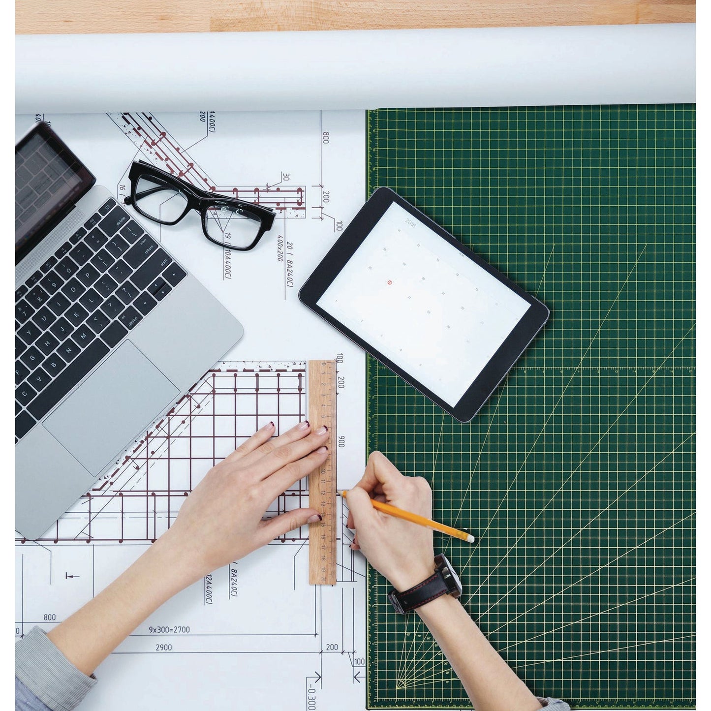 adiroffice-reversible-self-healing-cutting-mat-30-x-42-green-black-alhicm3042_9