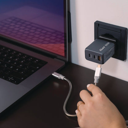 verbatim-65-w-3-port-gan-wall-charger-black-gray-ver32201_5