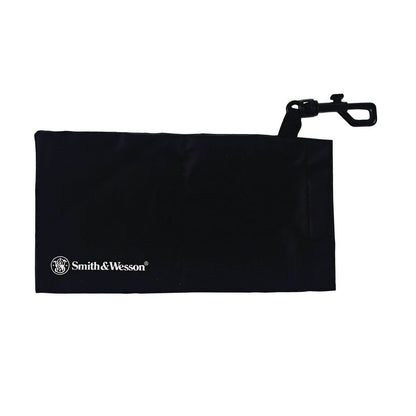 smith-wesson®-safety-glasses-carrying-pouch-with-belt-clip-4-25-x-0-25-x-4-25-black-12-carton-ans19941_1