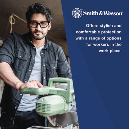 smith-wesson®-safety-glasses-carrying-pouch-with-belt-clip-4-25-x-0-25-x-4-25-black-12-carton-ans19941_4