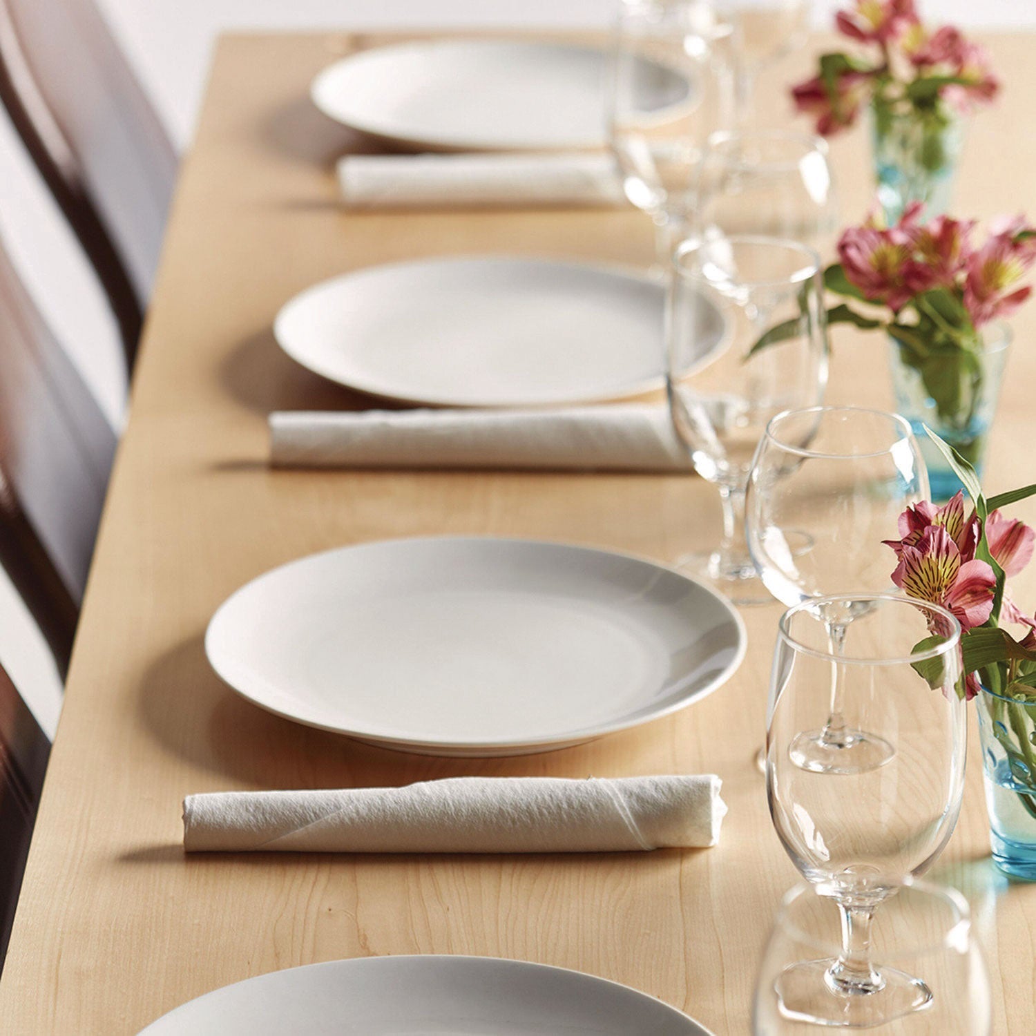 tork-linstyle-dinner-napkin-1-ply-15-x-16-white-1-000-carton-trk716002_7