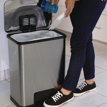 hls-commercial-r-step-pedal-trash-can-with-airstep-technology-13-gal-plastic-stainless-steel-silver-hlmhls13ss_2