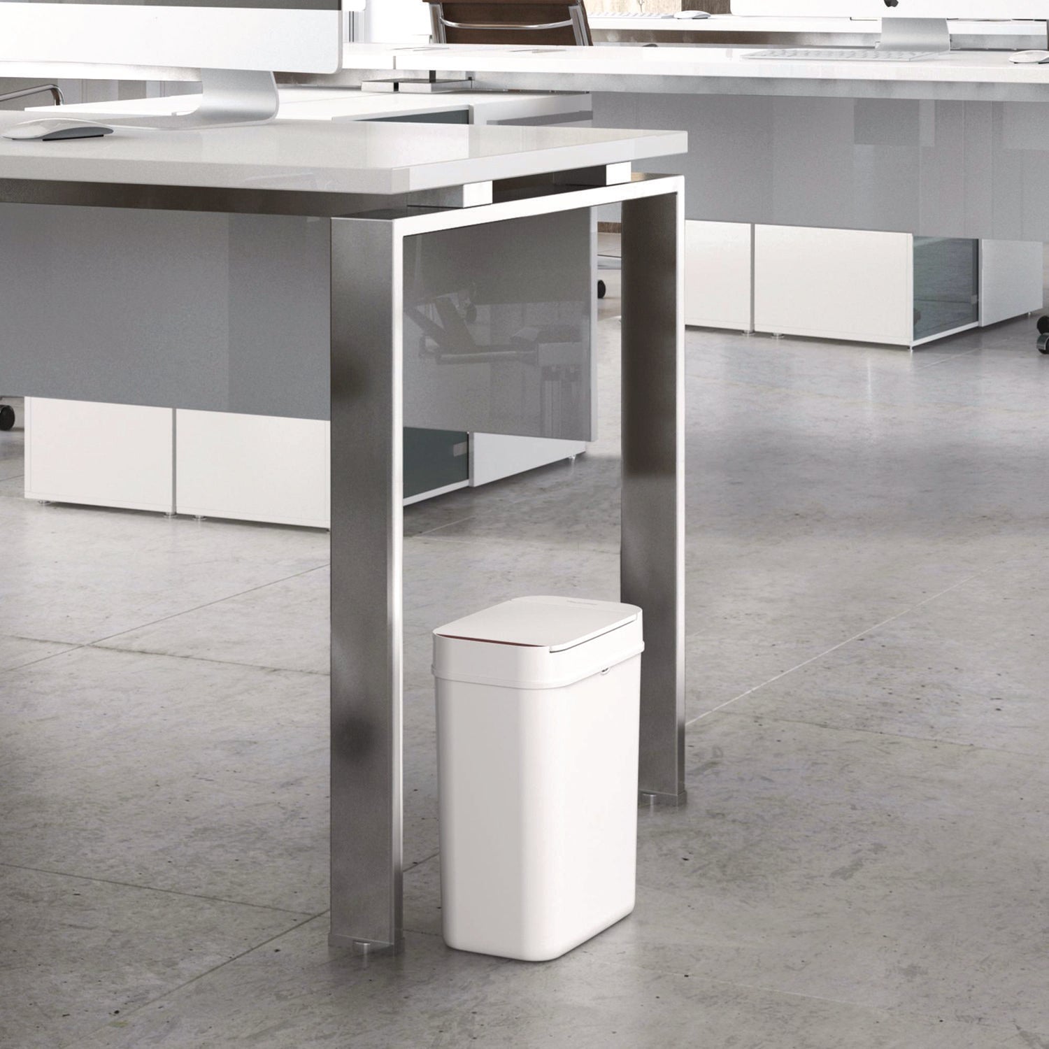 hls-commercial-r-plastic-sensor-trash-can-3-gal-plastic-white-hlmhlssp03ww_4