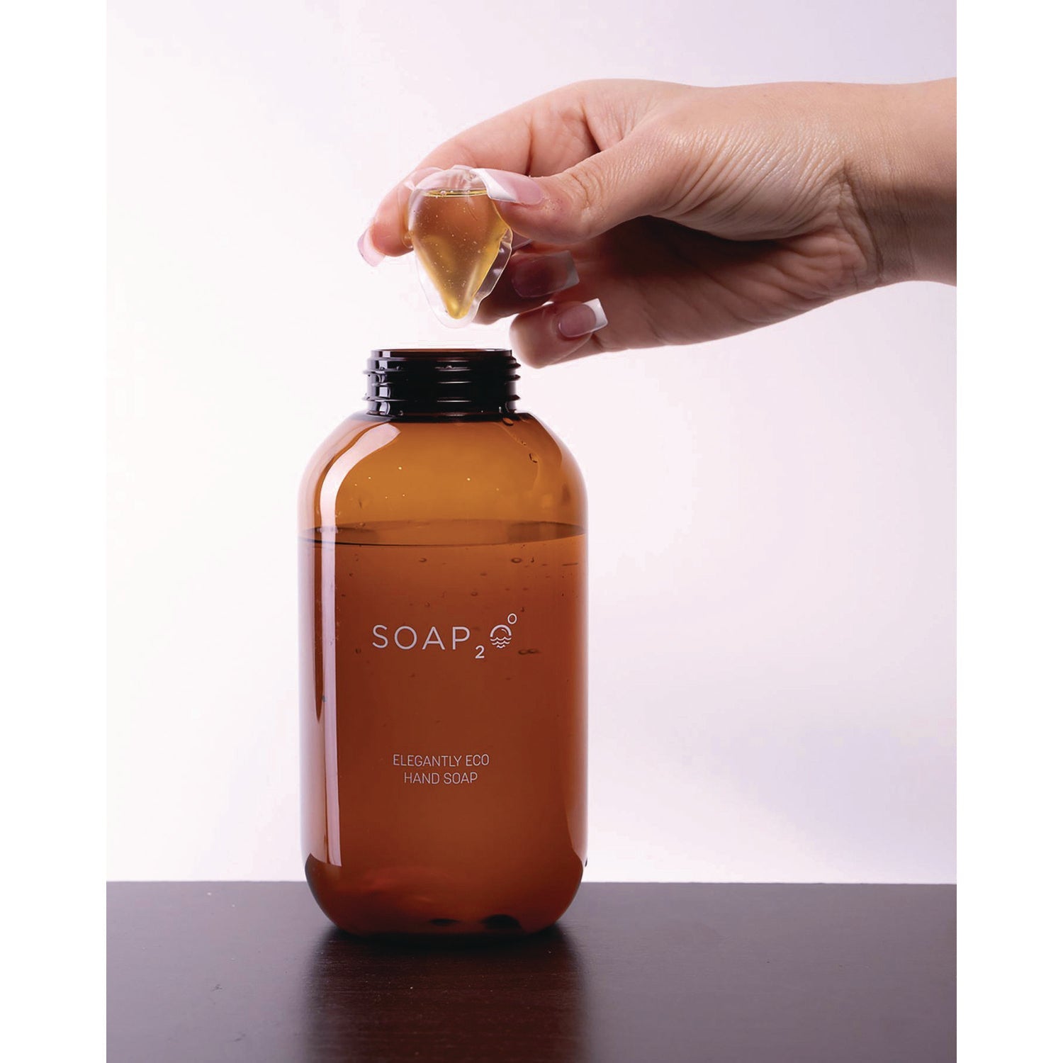 soap2o-eco-plastic-soap-dispenser-500-ml-brown-szos2ohs500fea_2
