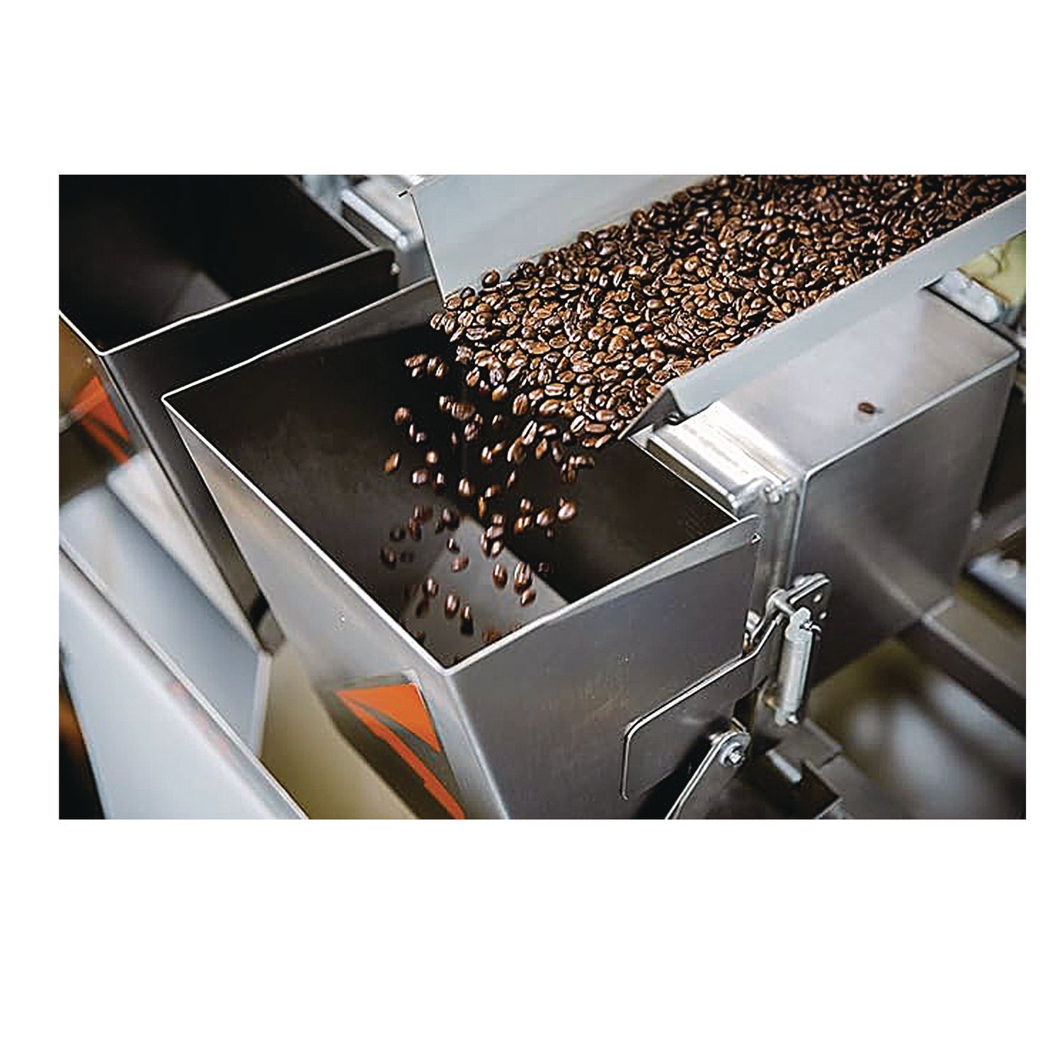 independence-coffee-co-madalyns-backyard-pecan-coffee-fraction-pack-2-oz-40-carton-iccicf18029_4