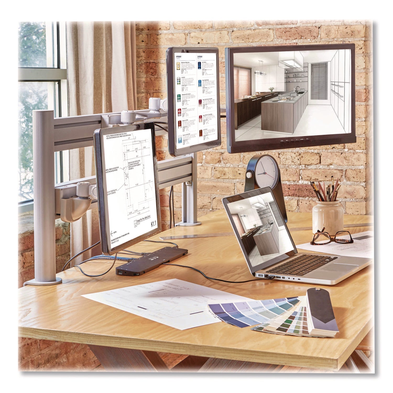 tripp-lite-by-eaton-slat-rail-with-posts-for-slat-wall-system-for-32-tvs-8-1w-x-5-7d-x-5-51h-silver-supports-33-lb-trpdmswkittaa_5
