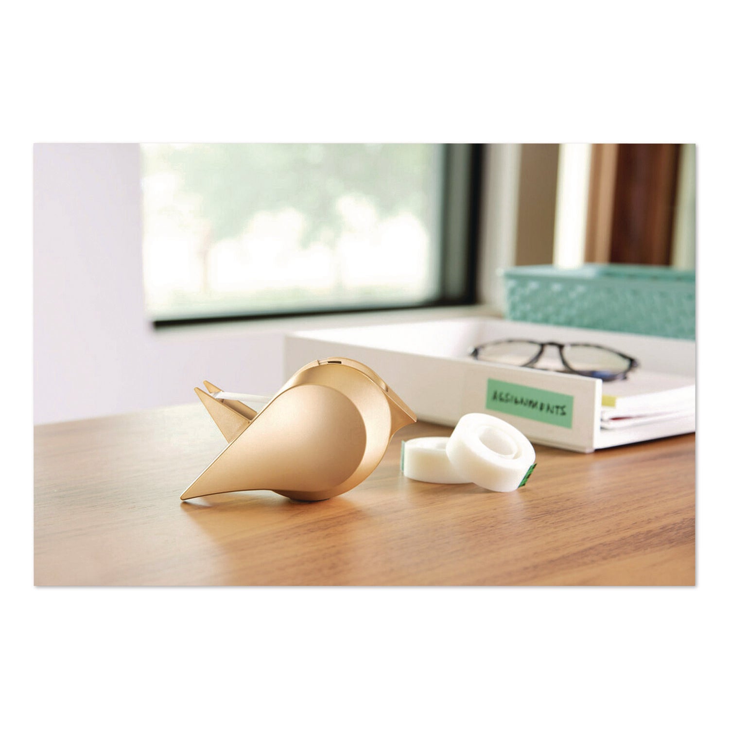 scotch-r-bird-desktop-tape-dispenser-1-core-metallic-gold-mmmc48birdg_7