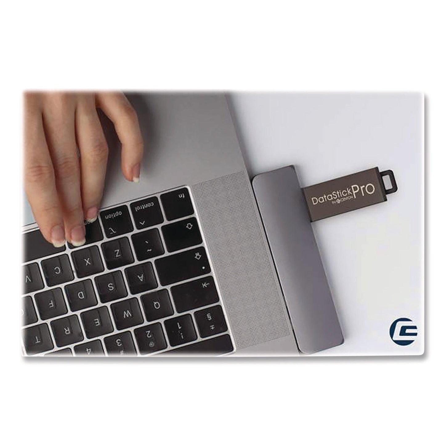 centon-datastick-pro-usb-3-2-type-a-flash-drive-32-gb-black-10-pack-cels1u3p632g10b_6