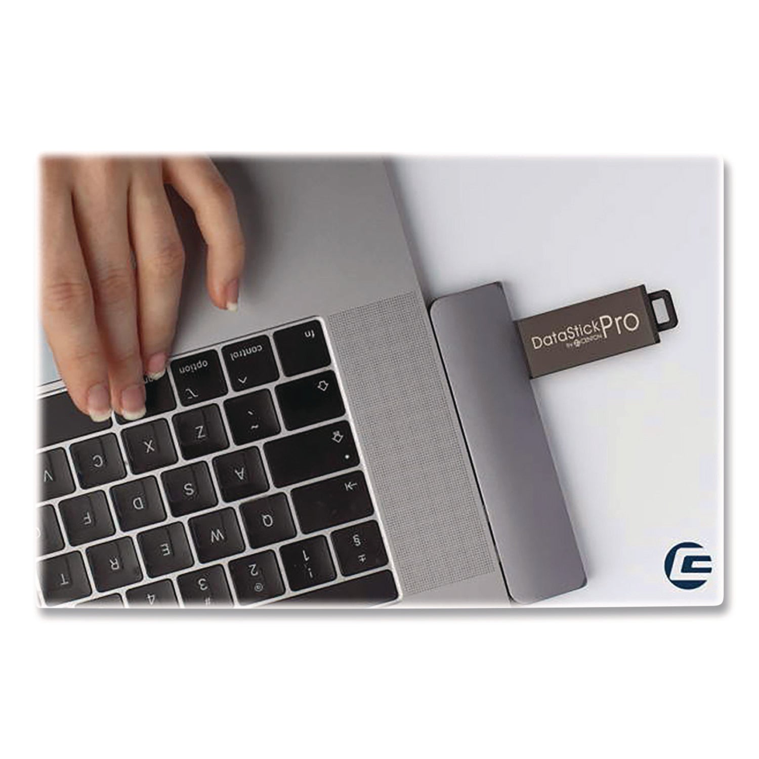 centon-datastick-pro-usb-3-2-type-a-flash-drive-32-gb-black-10-pack-cels1u3p632g10b_6