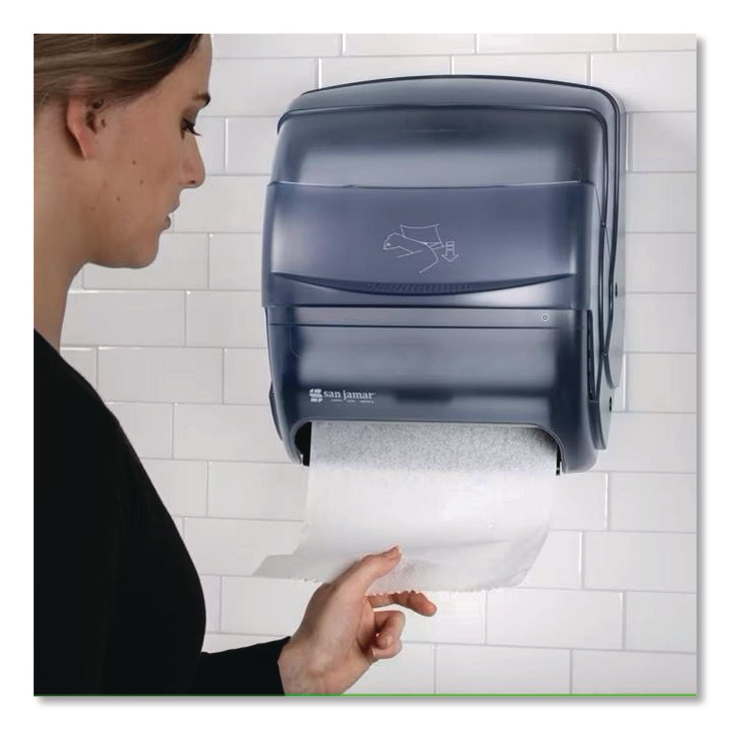 carlisle-classic-integra-lever-roll-towel-dispenser-11-5-x-11-25-x-13-5-black-sjmt850tbl_4