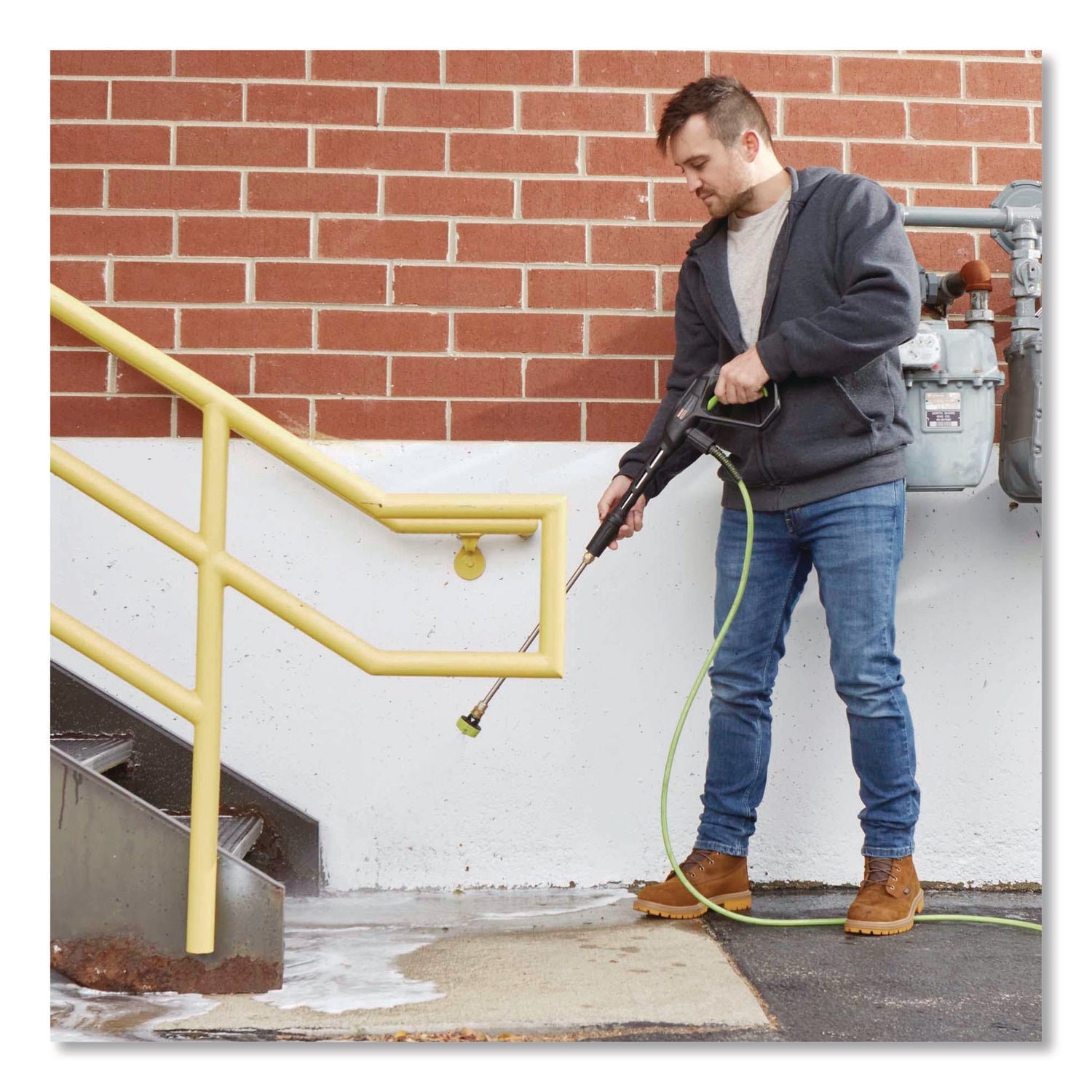 rust-oleum-r-pro-multi-purpose-pressure-washer-concentrate-1-gal-jug-4-carton-rst352251_2