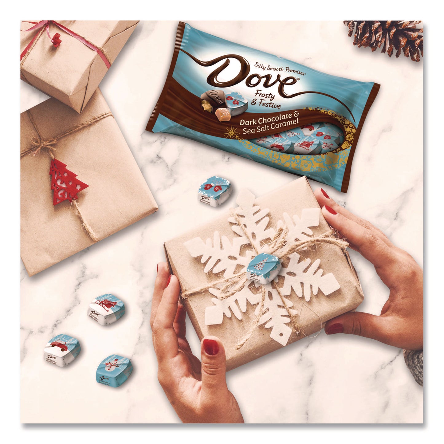 Dove® Chocolate Promises Frosty and Festive Dark Chocolate and Sea Salt Caramel Candy, 7.94 oz Bag (DOEMMM59122)