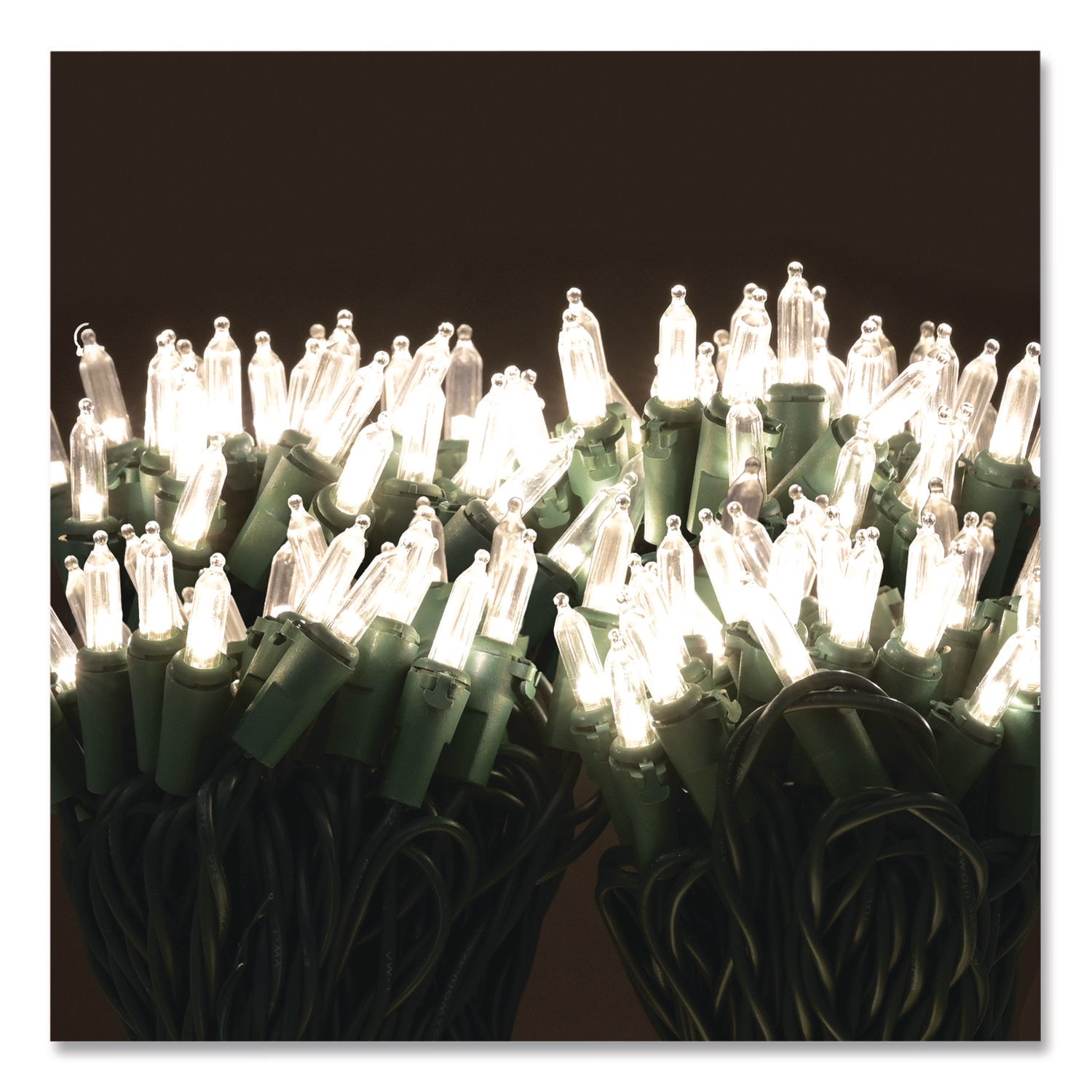 global-printed-products-indoor-outdoor-led-holiday-string-lights-60-bulbs-string-25-ft-string-white-green-wire-2-strings-gpuegphlgwwl_3