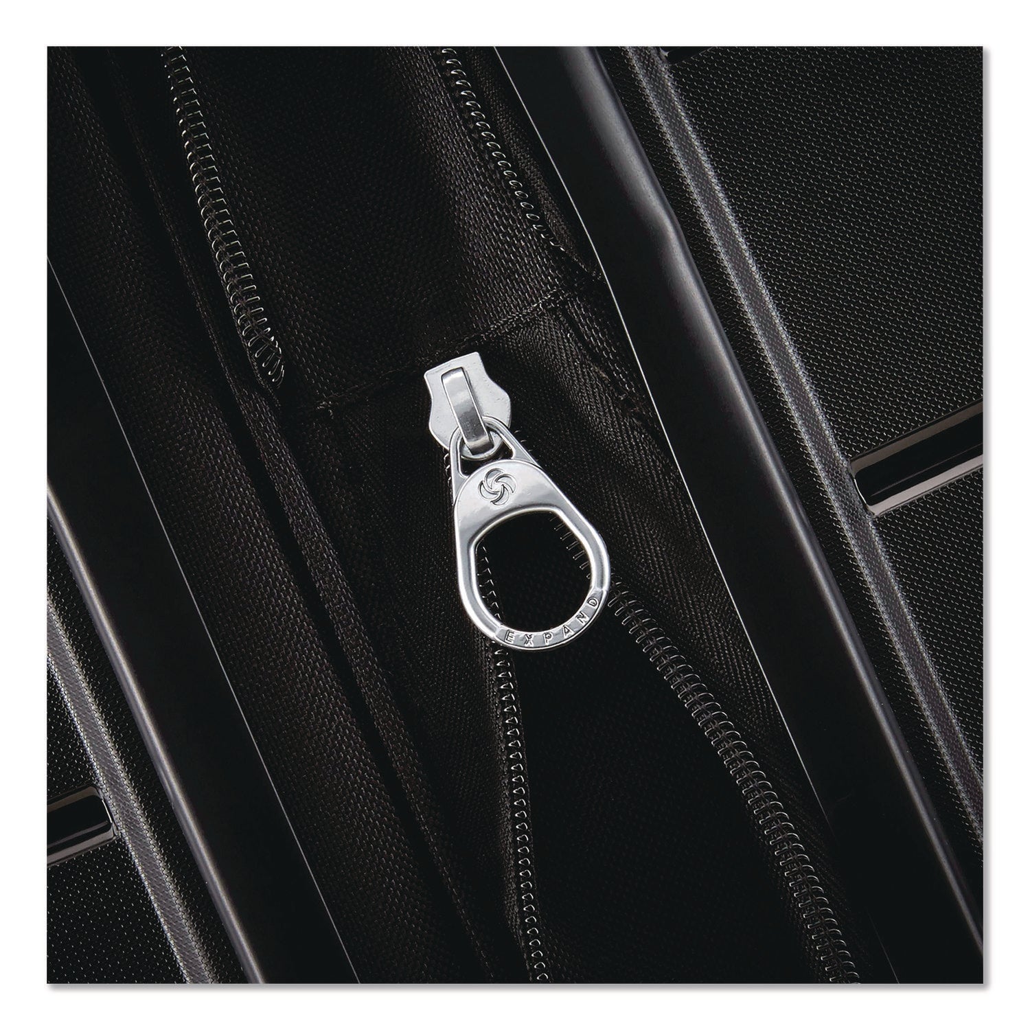 samsonite-r-freeform-hard-side-carry-on-suitcase-four-wheeled-spinner-19-6-x-13-4-x-27-95-black-sml782561041_6