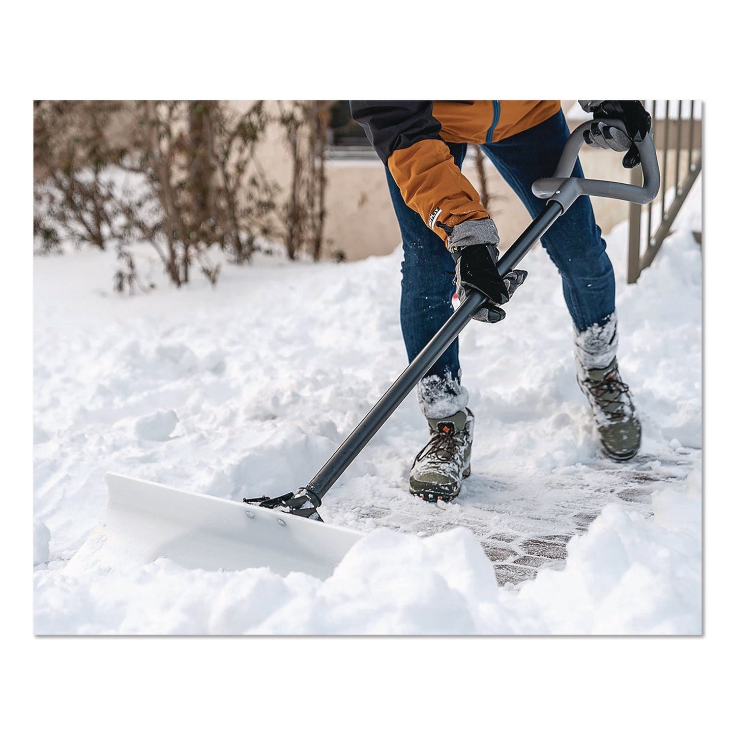 suncast-r-uhmw-snow-pusher-30-width-55-length-suaspuh3000d_5