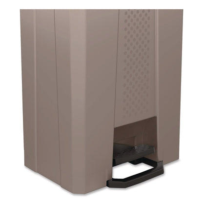suncast-commercial-r-step-on-trash-can-23-gal-resin-platinum-metallic-suatcst23_7