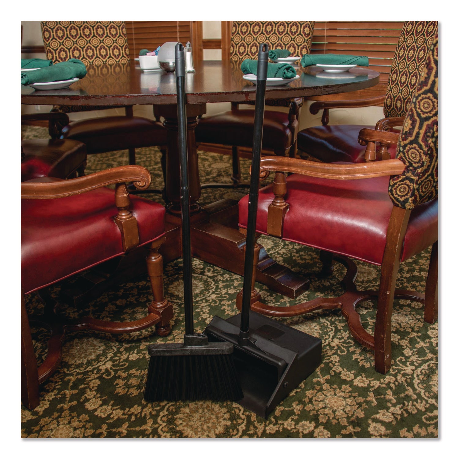 carlisle-duo-pan-upright-dust-pan-and-broom-11-8w-x-36h-24-5-handle-plastic-black-cfs36141503_6