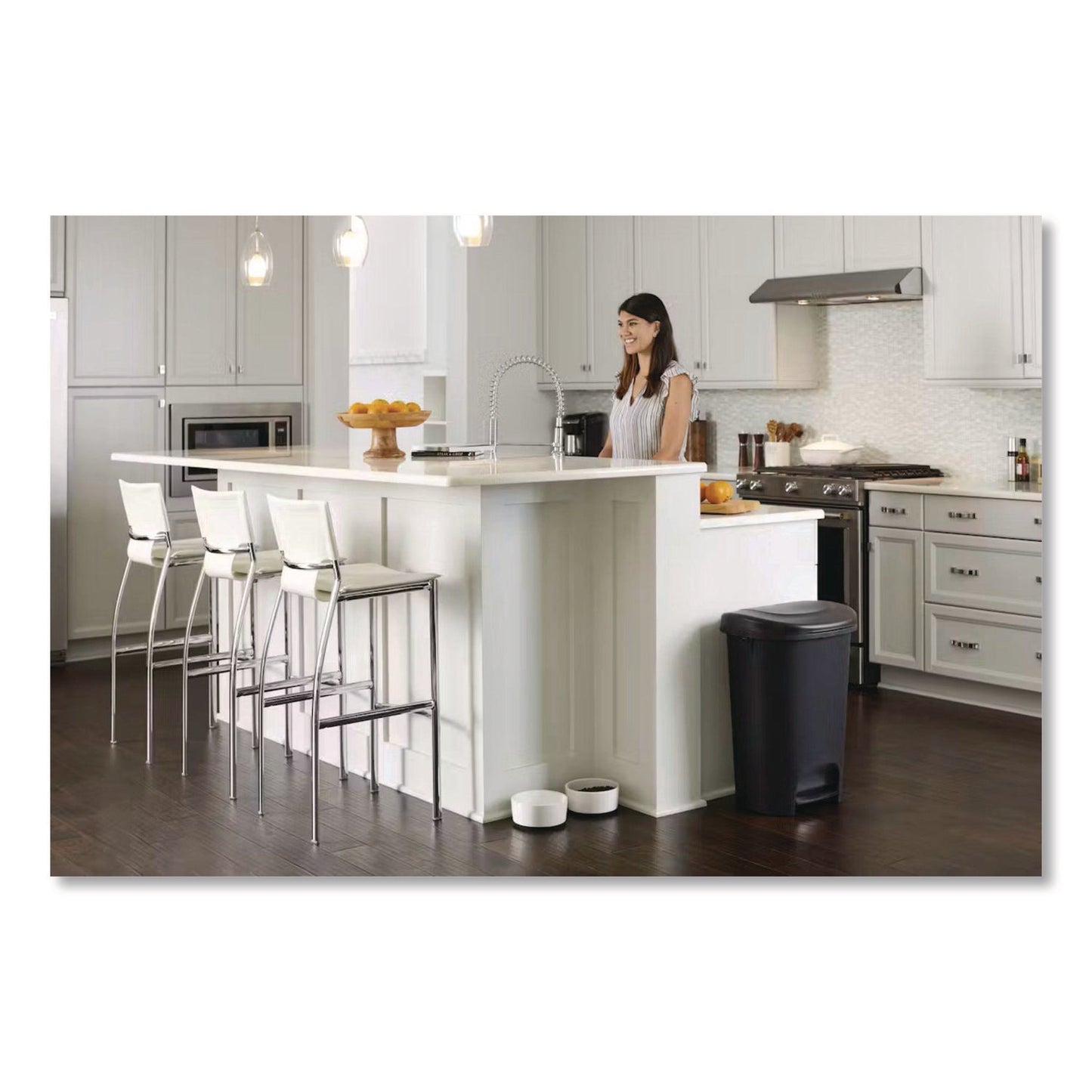 rubbermaid-r-classic-step-on-trash-can-13-gal-resin-black-rub1843028_4