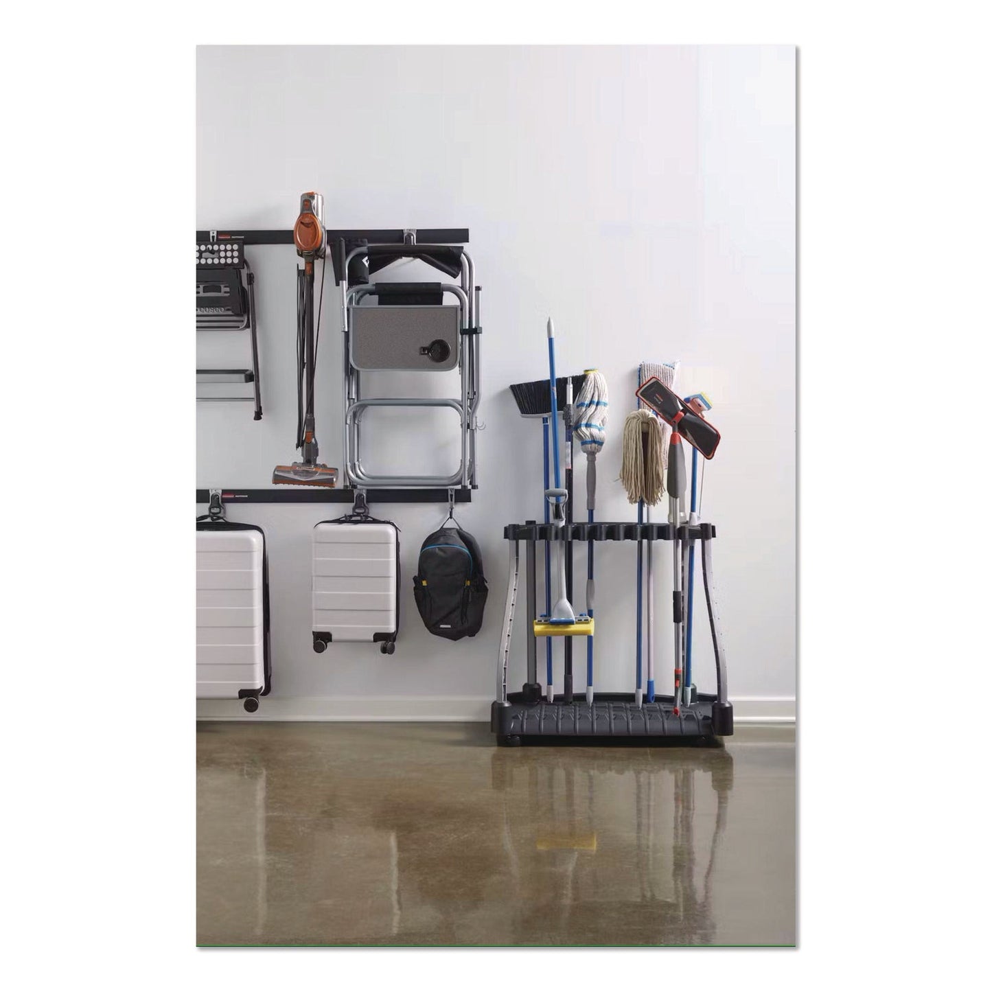 rubbermaid-r-fasttrack-garage-tool-tower-rack-plastic-holds-up-to-40-tools-38-x-20-5-x-34-4-black-rub2140834_3