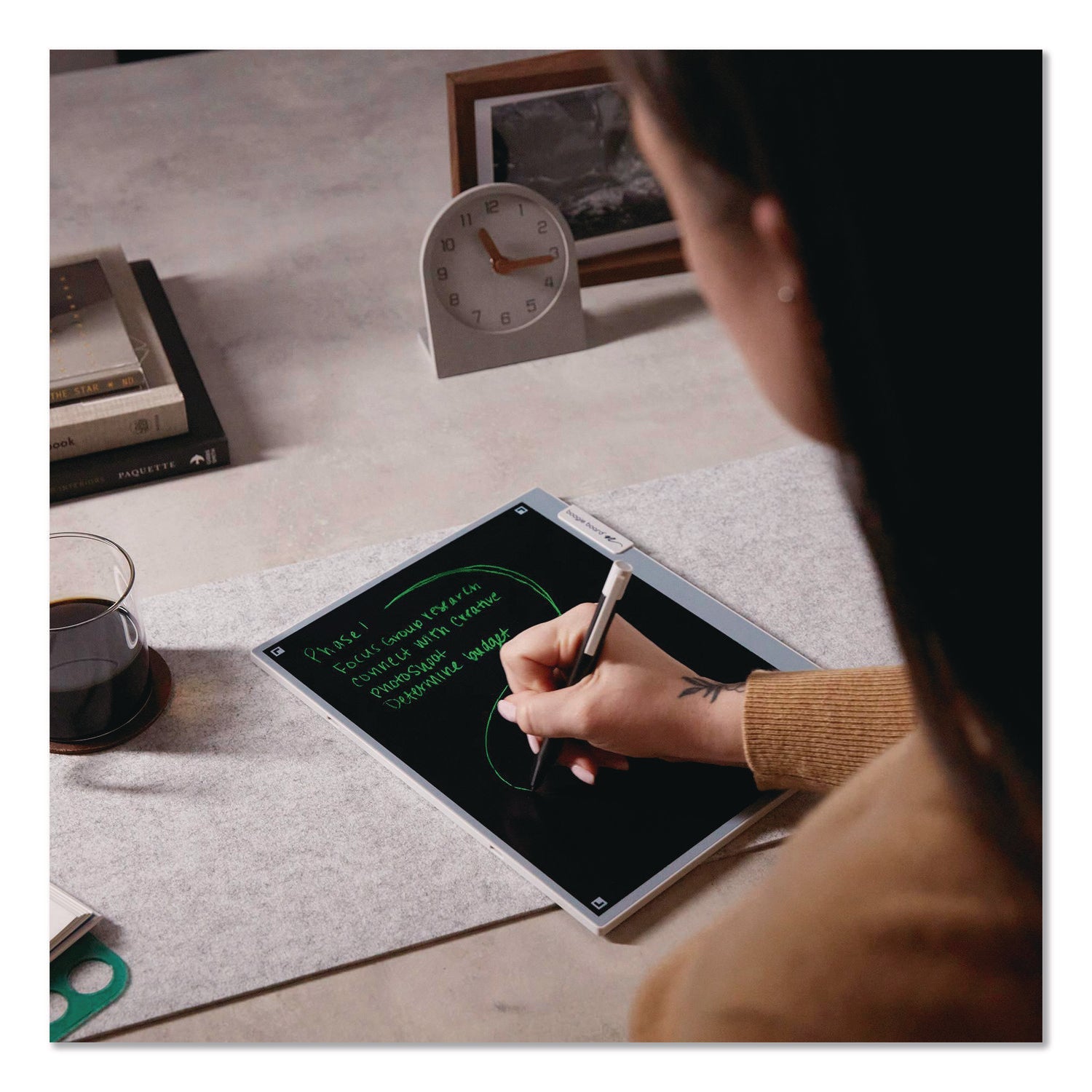 boogie-board™-blackboard-2-0-smart-scan-notebook-11-15-x-9-black-gray-imvbd20160001_2