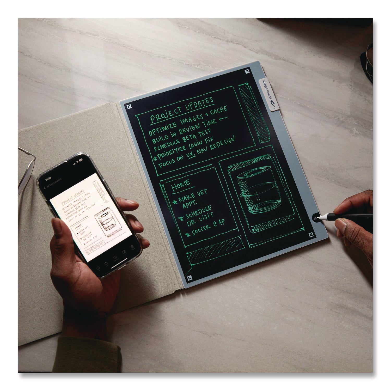 boogie-board™-blackboard-2-0-with-smart-pen-gray-cover-imvbd2s160001_2