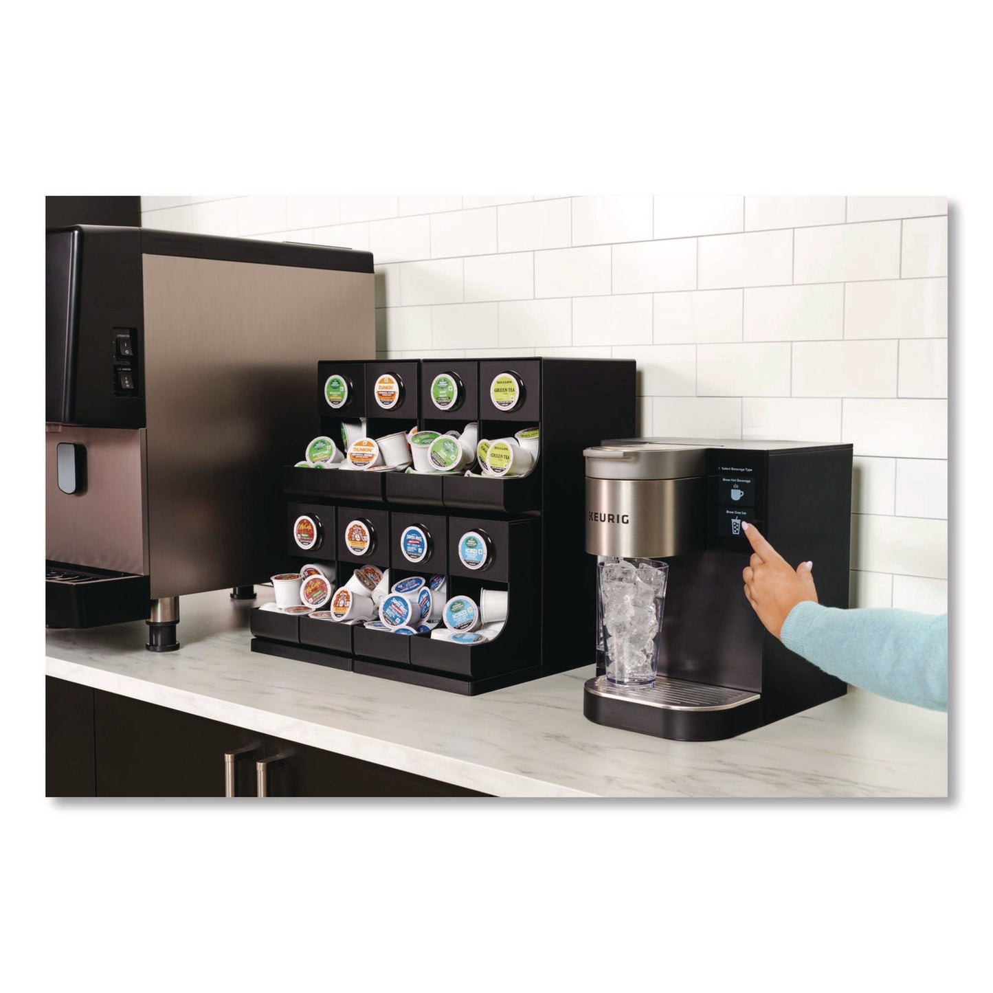 keurig®-k2550-brewing-system-with-reservoir-black-silver-gmt0306_9