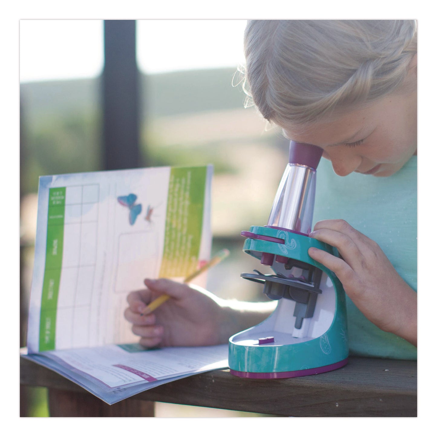 Educational Insights® Nancy B's Science Club Microscope and Activity Journal, Ages 8 and Up, 30x to 400x Magnification, 8.7 x 9.2 x 4.3, Blue (EII5350)
