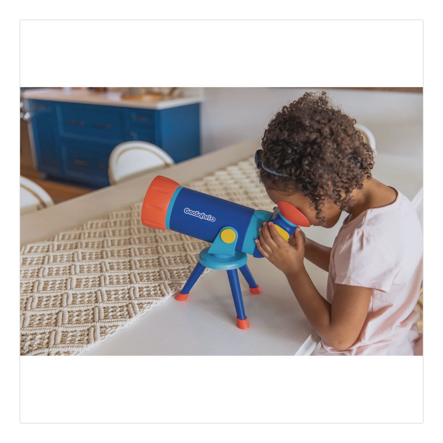 Educational Insights® GeoSafari Jr. Talking Space Explorer, Ages 4 and Up (EII8807)
