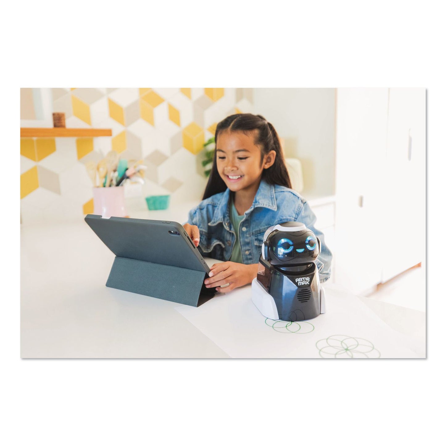 Educational Insights® Artie Max The Coding Robot, Grades 3 to 8 (EII1126)