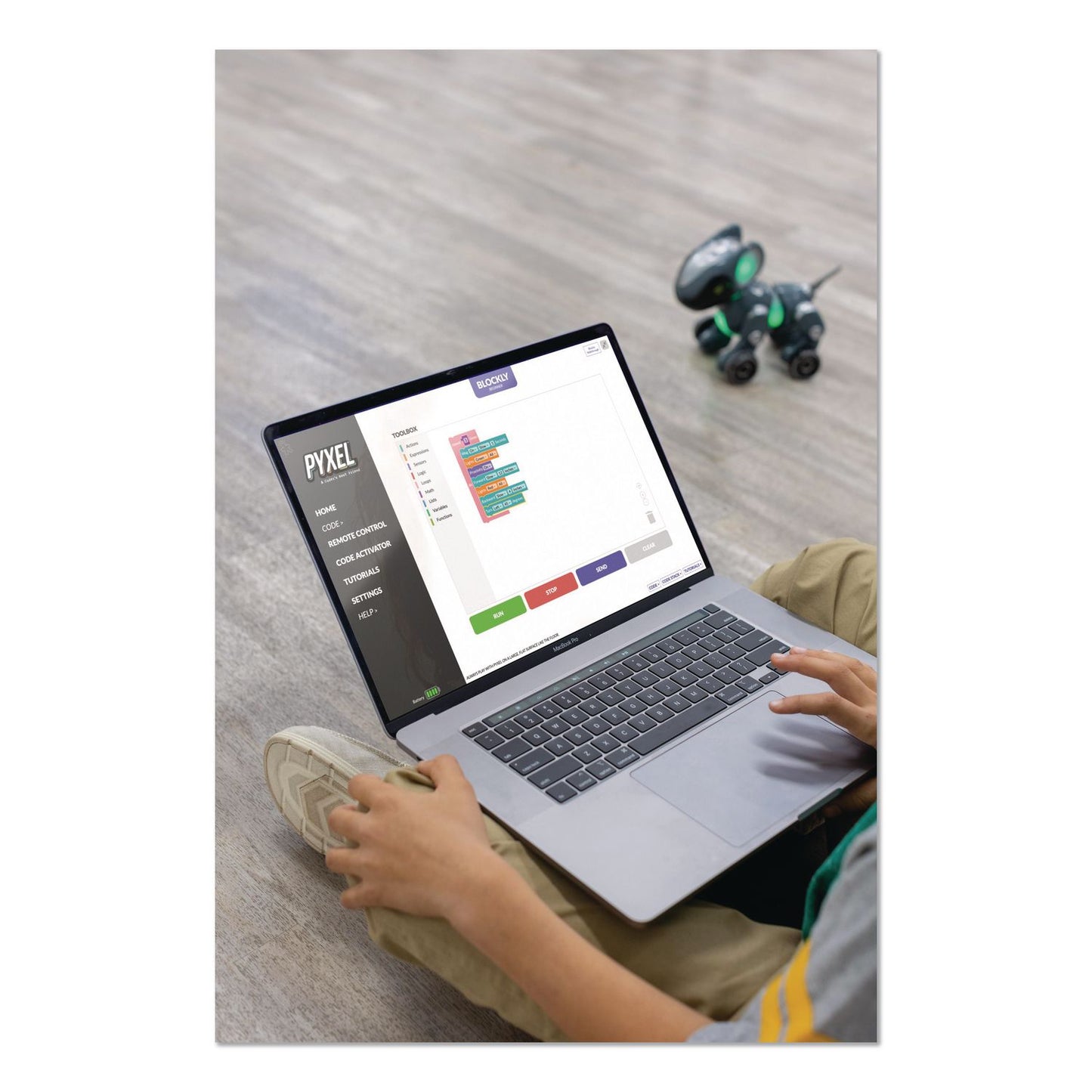 Educational Insights® Pyxel The Coding Pet, Grades 3 to 7 (EII1130)