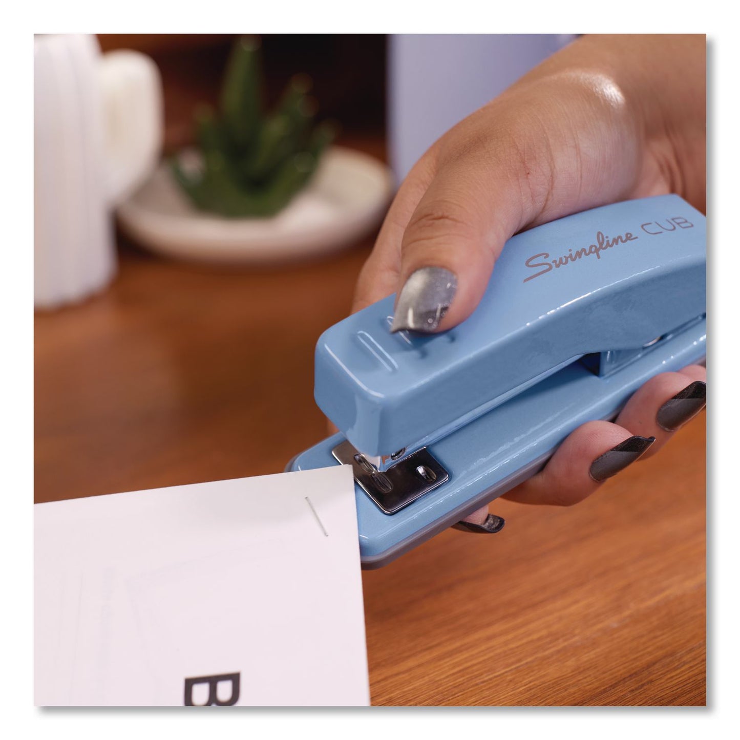 Swingline® Cub Compact Metal Staplers, 20 Sheet Capacity, Electric Blue (SWI1069)