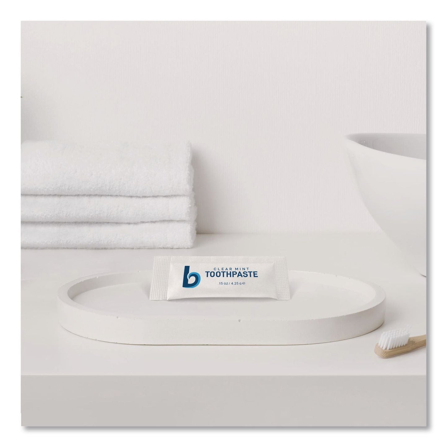 boardwalk®-toothpaste-peppermint-0-15-oz-sachet-1-000-carton-bwktpastemt_5