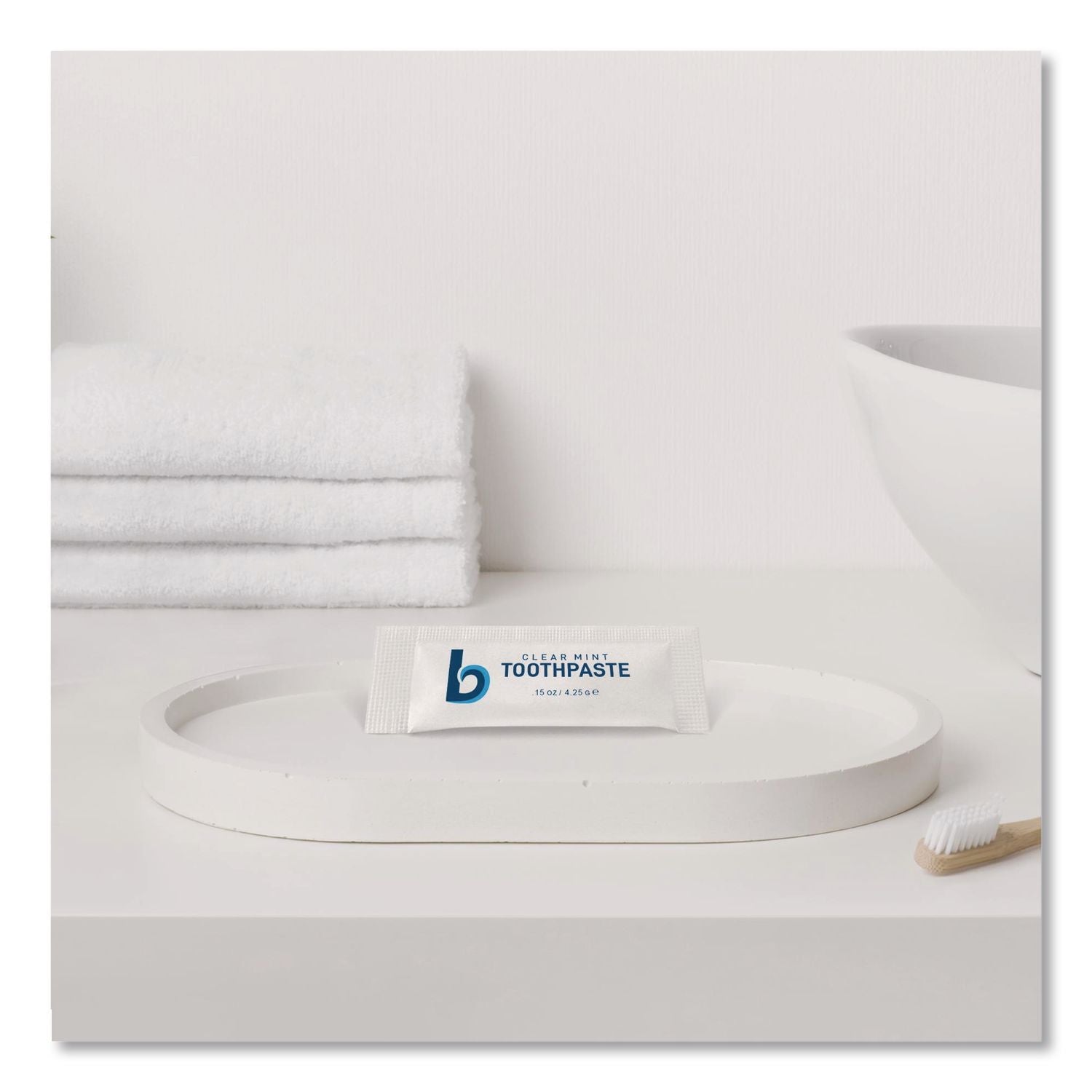 boardwalk®-toothpaste-peppermint-0-15-oz-sachet-1-000-carton-bwktpastemt_5