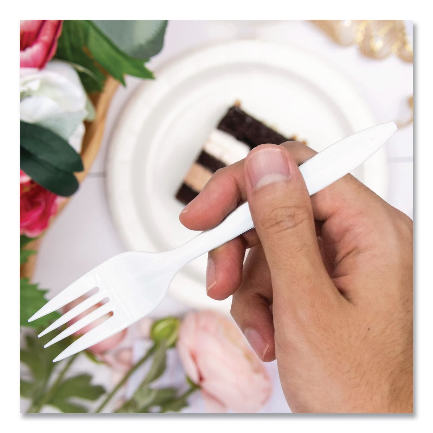 SOLO® Style Setter Medium Weight Polypropylene Cutlery, Fork, Plastic, White, 1,000/Carton (SCCF6OW)