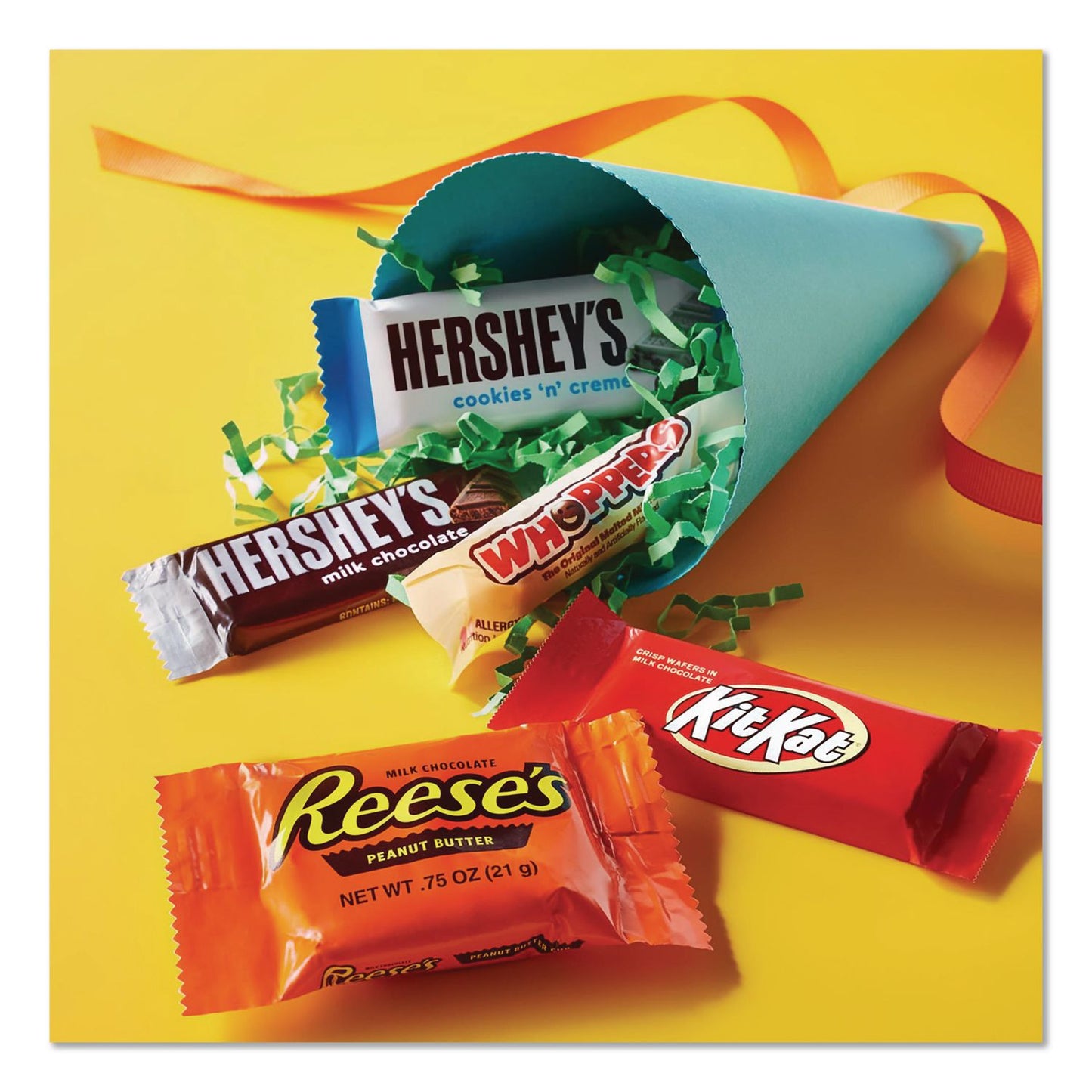 Hershey®'s Snack Size Bulk Candy Assortment, Assorted Flavors, Individually Wrapped, 155 Pieces (GRR22002629)