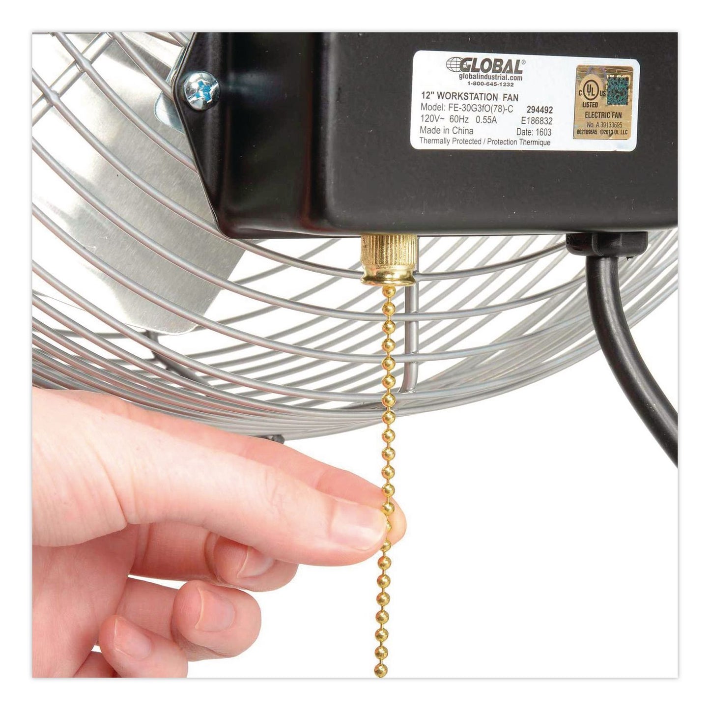 Global Industrial® 12" Industrial Workstation Fan, 1,855 CFM, 15 hp (GBE294492)