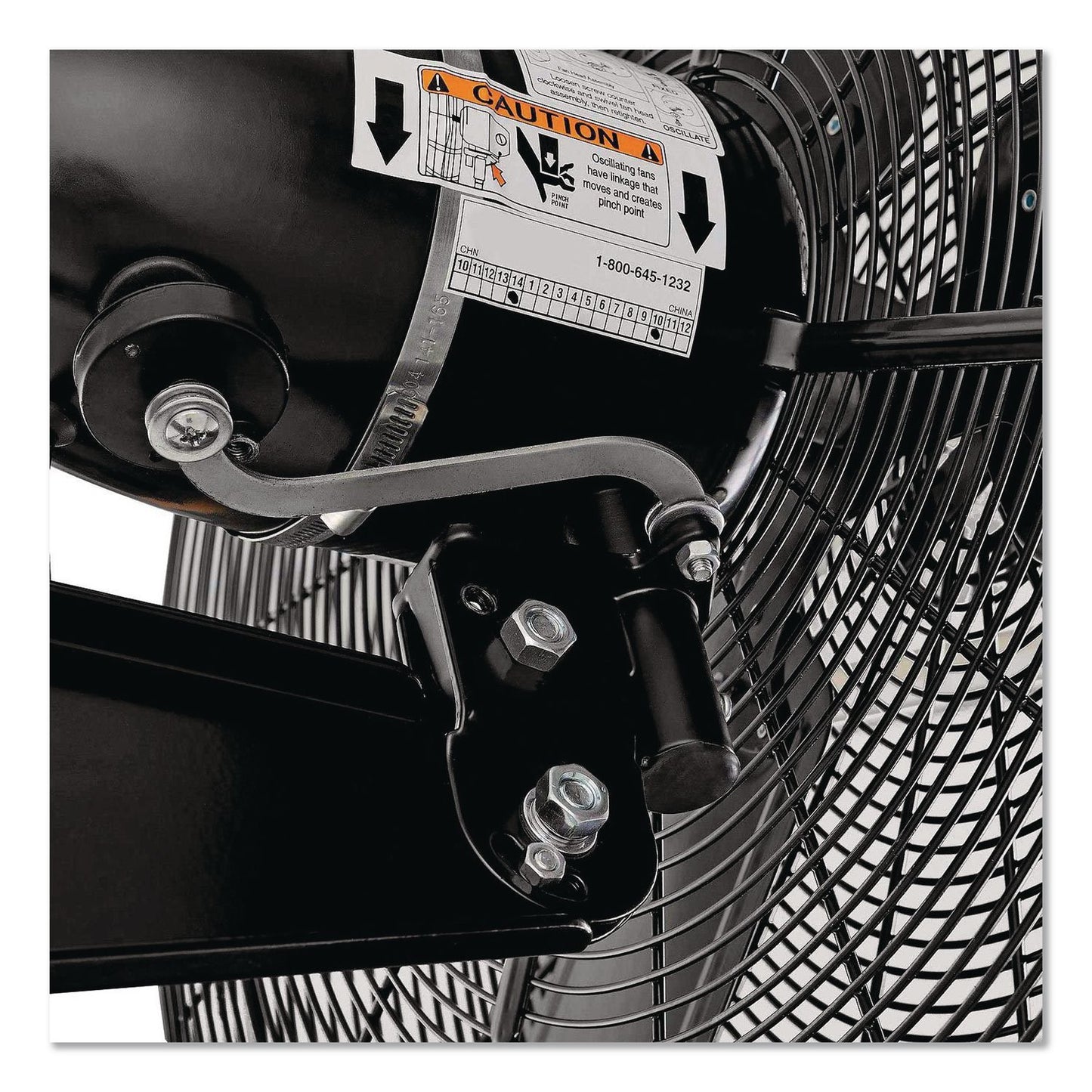 Global Industrial® 2 Speed Oscillating Outdoor Rated Wall Mount Fan, 30", Black (GBE292451)