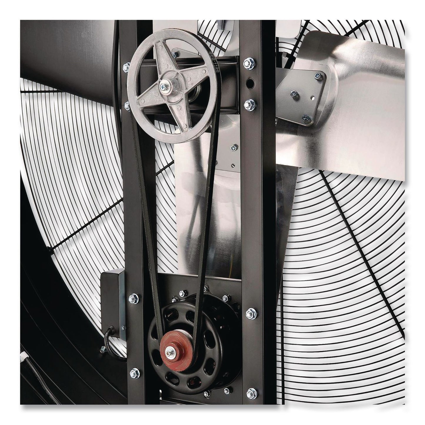Global Industrial® 48" Portable Drum Blower Fan, 2 Speeds, Black (GBE600555)