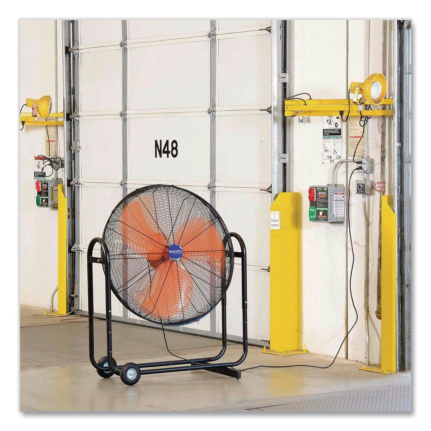 Global Industrial® Portable Tilt Blower Drum Fan, 36", 2 Speeds, Black/Orange (GBE258320)