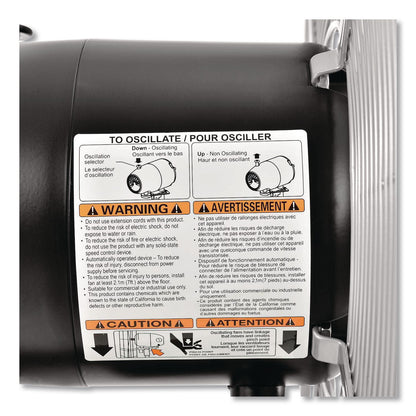 Global Industrial® Deluxe Oscillating Wall Mount Fan, 24", 3 Speeds, Silver (GBE258321)
